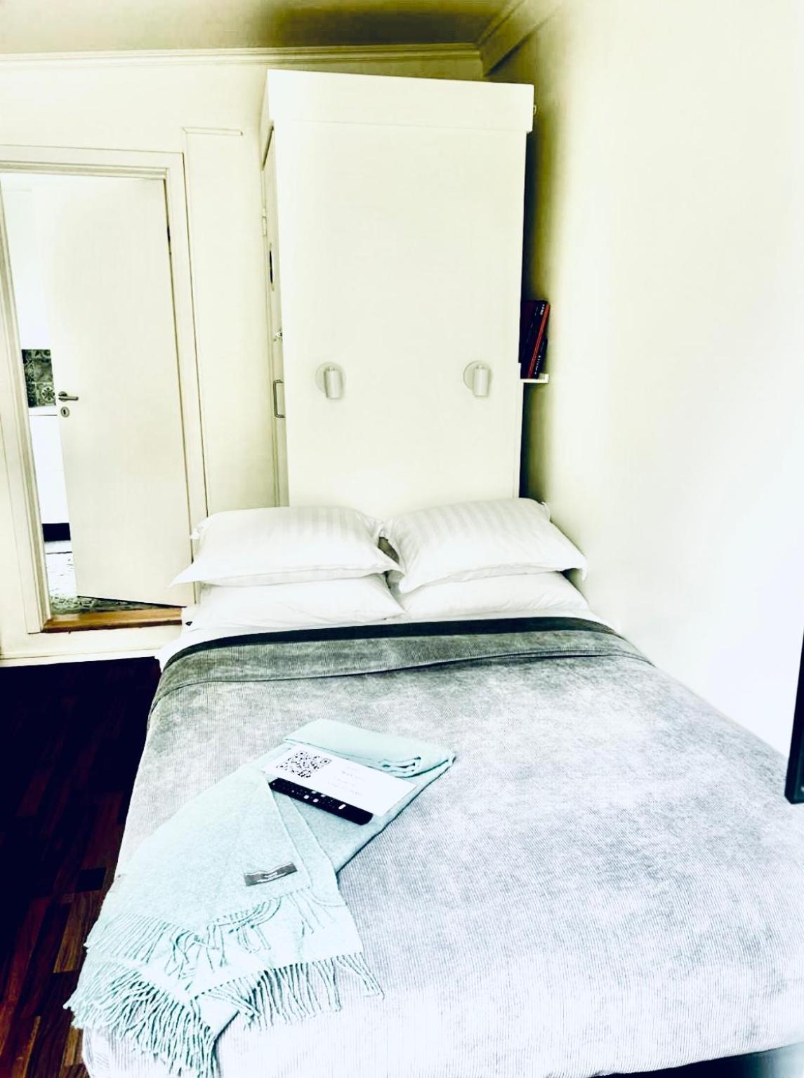 Studio 104- Free Parking Onsite -Private Entrance Reykjavik Extérieur photo